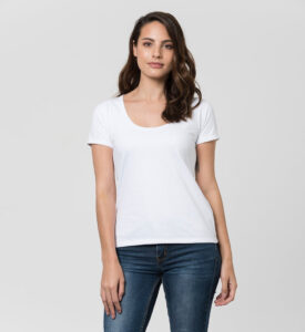 SUTRAN Women's sweat-proof undershirt in white, folded